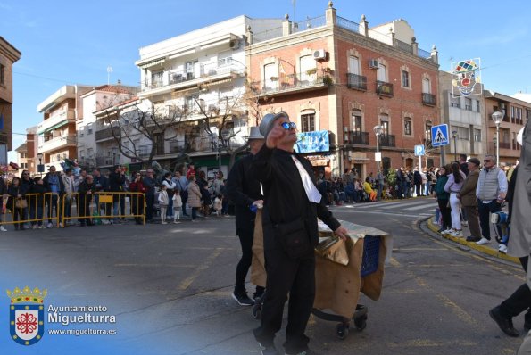 Domingo Piñata Carnaval 2024-01-Mascaras Mayores-Fuente imagen Area Comunicación Ayuntamiento de Miguelturra-034