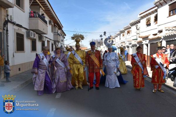 Domingo Piñata Carnaval 2024-01-Mascaras Mayores-Fuente imagen Area Comunicación Ayuntamiento de Miguelturra-035