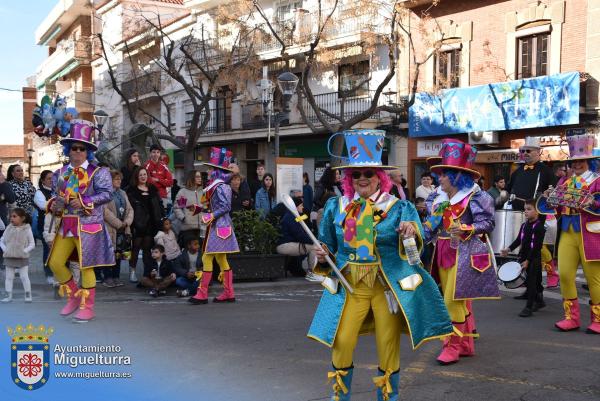 Domingo Piñata Carnaval 2024-02-El Bufon-Fuente imagen Area Comunicación Ayuntamiento de Miguelturra-007