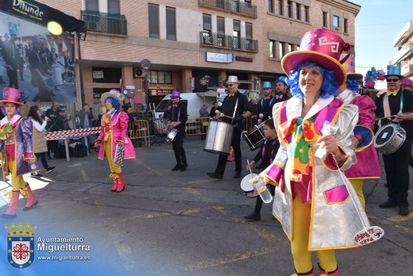 Domingo Piñata Carnaval 2024-02-El Bufon-Fuente imagen Area Comunicación Ayuntamiento de Miguelturra-010