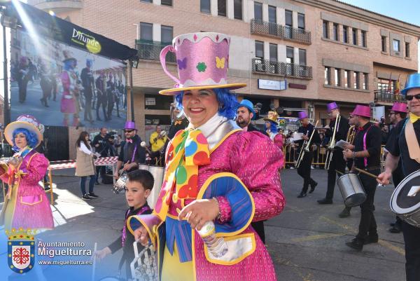 Domingo Piñata Carnaval 2024-02-El Bufon-Fuente imagen Area Comunicación Ayuntamiento de Miguelturra-011