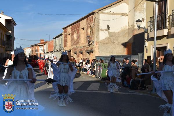 Domingo Piñata Carnaval 2024-06-Los Tardios-Fuente imagen Area Comunicación Ayuntamiento de Miguelturra-009