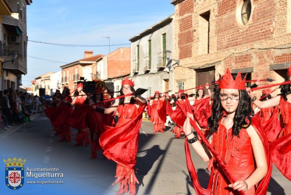 Domingo Piñata Carnaval 2024-06-Los Tardios-Fuente imagen Area Comunicación Ayuntamiento de Miguelturra-014