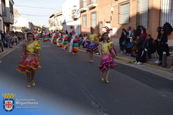 Domingo Piñata Carnaval 2024-07-El Puntillo-Fuente imagen Area Comunicación Ayuntamiento de Miguelturra-003
