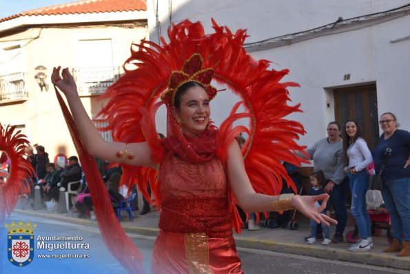 Domingo Piñata Carnaval 2024-08-Los Rocheros-Fuente imagen Area Comunicación Ayuntamiento de Miguelturra-023