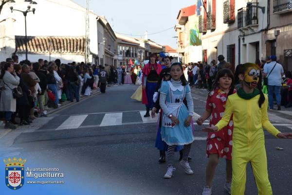 Domingo Piñata Carnaval 2024-09-Herederos Loquilandia-Fuente imagen Area Comunicación Ayuntamiento de Miguelturra-006