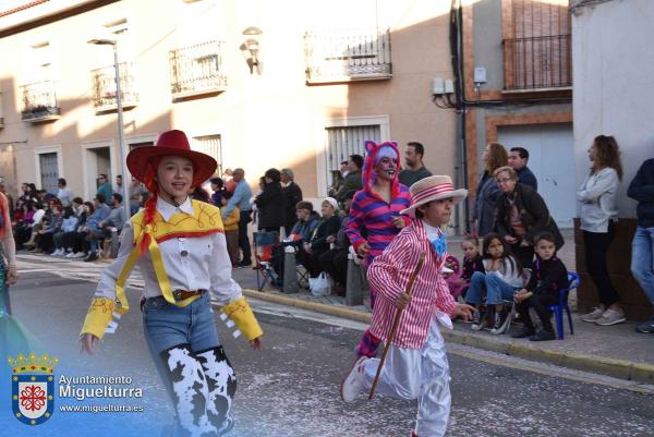 Domingo Piñata Carnaval 2024-09-Herederos Loquilandia-Fuente imagen Area Comunicación Ayuntamiento de Miguelturra-024