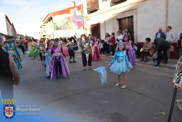 Domingo Piñata Carnaval 2024-10-Asociacion Purpurina-Fuente imagen Area Comunicación Ayuntamiento de Miguelturra-003