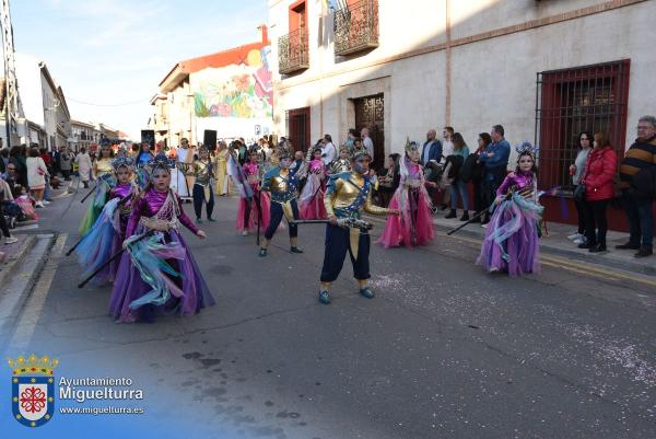 Domingo Piñata Carnaval 2024-10-Asociacion Purpurina-Fuente imagen Area Comunicación Ayuntamiento de Miguelturra-008