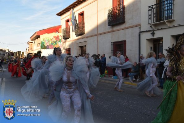 Domingo Piñata Carnaval 2024-10-Asociacion Purpurina-Fuente imagen Area Comunicación Ayuntamiento de Miguelturra-019