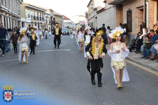 Domingo Piñata Carnaval 2024-12-Asociacion Espartanos-Fuente imagen Area Comunicación Ayuntamiento de Miguelturra-002