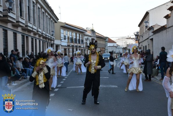 Domingo Piñata Carnaval 2024-12-Asociacion Espartanos-Fuente imagen Area Comunicación Ayuntamiento de Miguelturra-005