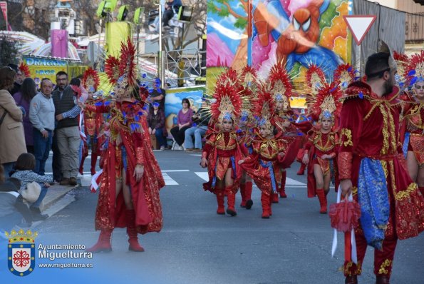 Domingo Piñata Carnaval 2024-14-El Mogollón-Fuente imagen Area Comunicación Ayuntamiento de Miguelturra-002