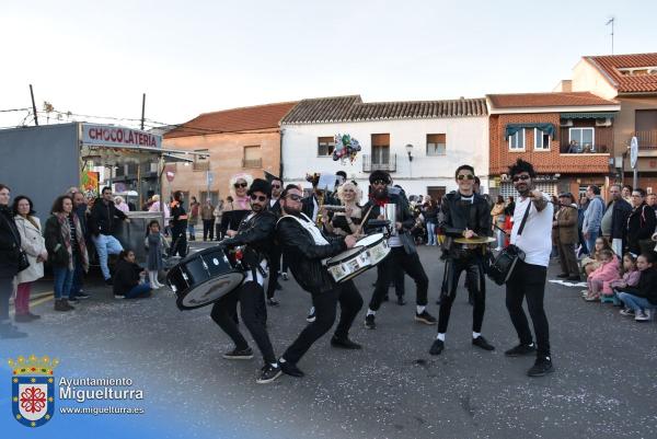 Domingo Piñata Carnaval 2024-15-El Alhiguí-Fuente imagen Area Comunicación Ayuntamiento de Miguelturra-002