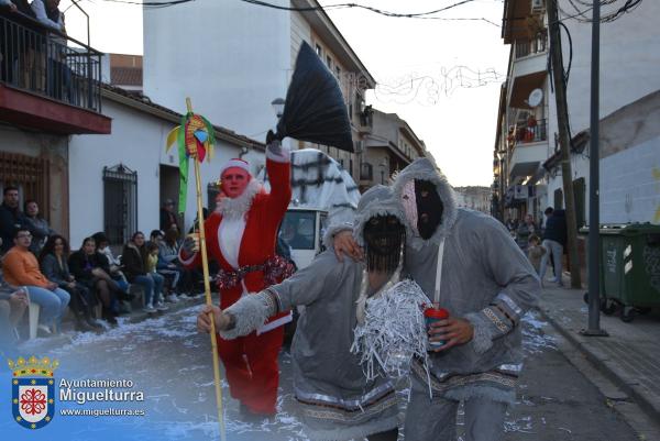 Domingo Piñata Carnaval 2024-17-Los Fregquisimos-Fuente imagen Area Comunicación Ayuntamiento de Miguelturra-005