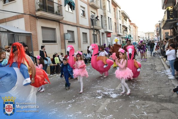 Domingo Piñata Carnaval 2024-18-Peña Revelacion-Fuente imagen Area Comunicación Ayuntamiento de Miguelturra-002