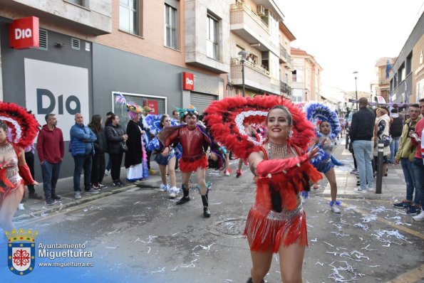 Domingo Piñata Carnaval 2024-18-Peña Revelacion-Fuente imagen Area Comunicación Ayuntamiento de Miguelturra-009