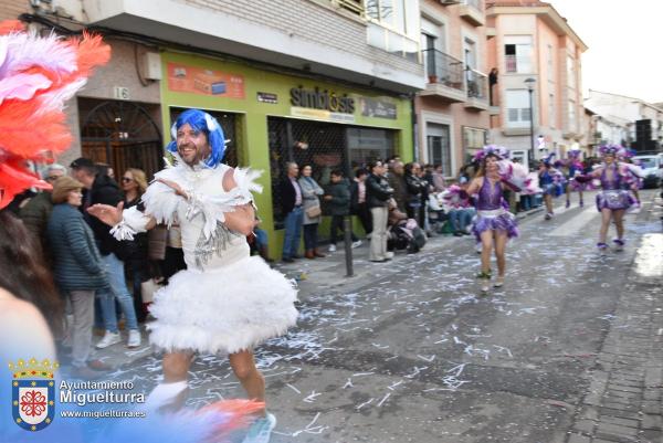 Domingo Piñata Carnaval 2024-18-Peña Revelacion-Fuente imagen Area Comunicación Ayuntamiento de Miguelturra-015