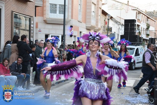 Domingo Piñata Carnaval 2024-18-Peña Revelacion-Fuente imagen Area Comunicación Ayuntamiento de Miguelturra-016