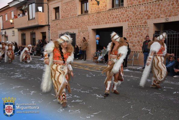 Domingo Piñata Carnaval 2024-20-El Burleta-Fuente imagen Area Comunicación Ayuntamiento de Miguelturra-013