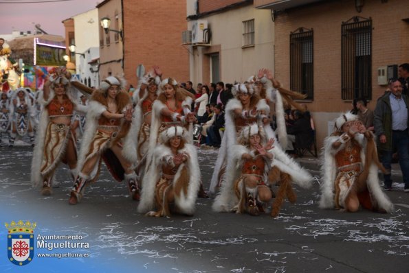 Domingo Piñata Carnaval 2024-20-El Burleta-Fuente imagen Area Comunicación Ayuntamiento de Miguelturra-014