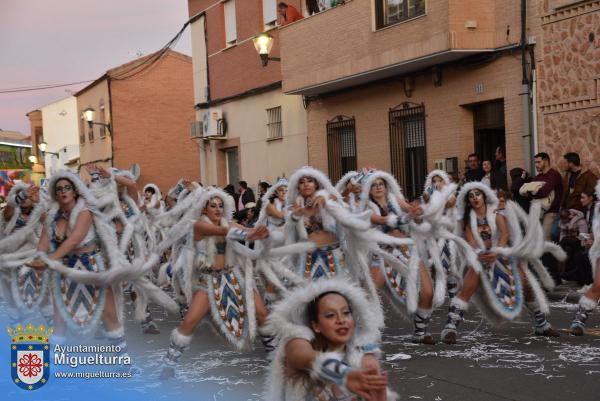 Domingo Piñata Carnaval 2024-20-El Burleta-Fuente imagen Area Comunicación Ayuntamiento de Miguelturra-016