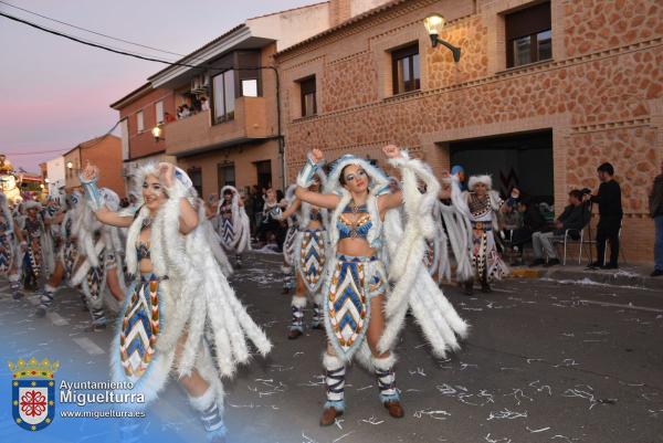 Domingo Piñata Carnaval 2024-20-El Burleta-Fuente imagen Area Comunicación Ayuntamiento de Miguelturra-018