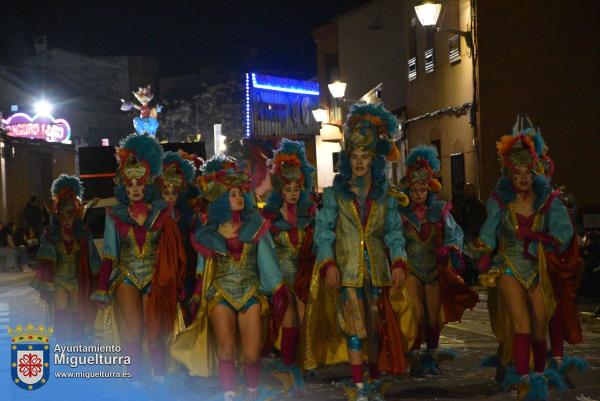 Domingo Piñata Carnaval 2024-23-Arcoiris-Fuente imagen Area Comunicación Ayuntamiento de Miguelturra-018