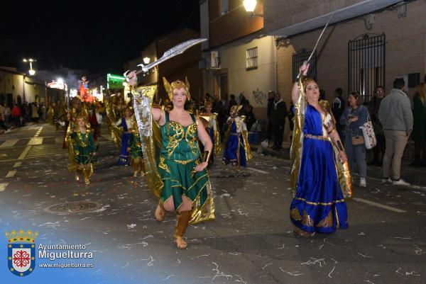 Domingo Piñata Carnaval 2024-24-Pura Locura-Fuente imagen Area Comunicación Ayuntamiento de Miguelturra-003