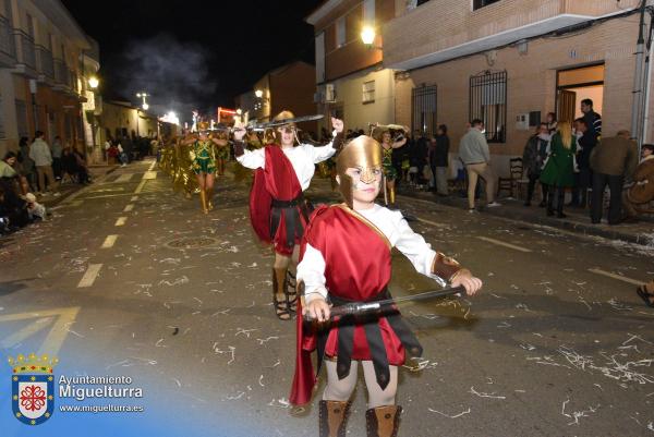 Domingo Piñata Carnaval 2024-24-Pura Locura-Fuente imagen Area Comunicación Ayuntamiento de Miguelturra-005