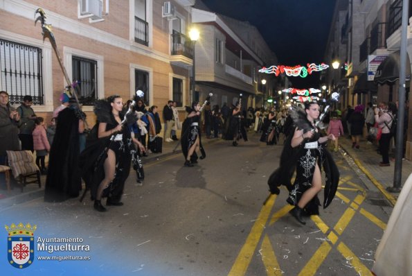 Domingo Piñata Carnaval 2024-30-Los Tunantes-Fuente imagen Area Comunicación Ayuntamiento de Miguelturra-020