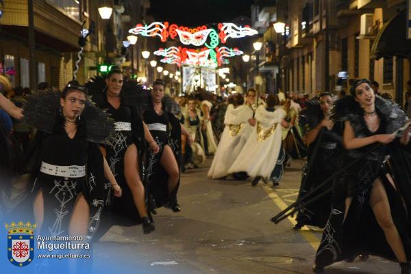 Domingo Piñata Carnaval 2024-30-Los Tunantes-Fuente imagen Area Comunicación Ayuntamiento de Miguelturra-026