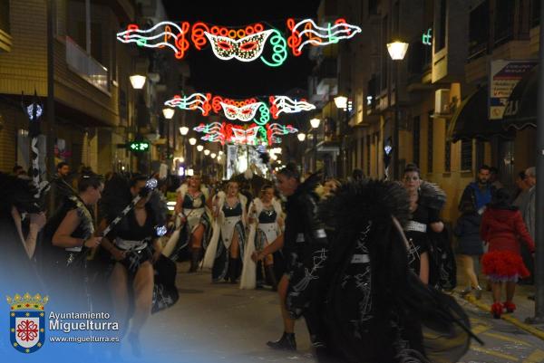 Domingo Piñata Carnaval 2024-30-Los Tunantes-Fuente imagen Area Comunicación Ayuntamiento de Miguelturra-027