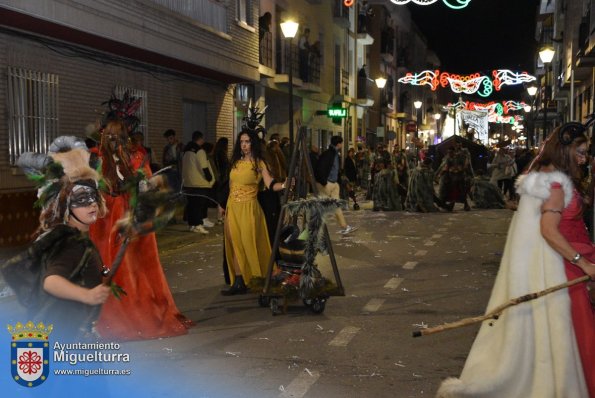 Domingo Piñata Carnaval 2024-30-Los Tunantes-Fuente imagen Area Comunicación Ayuntamiento de Miguelturra-033