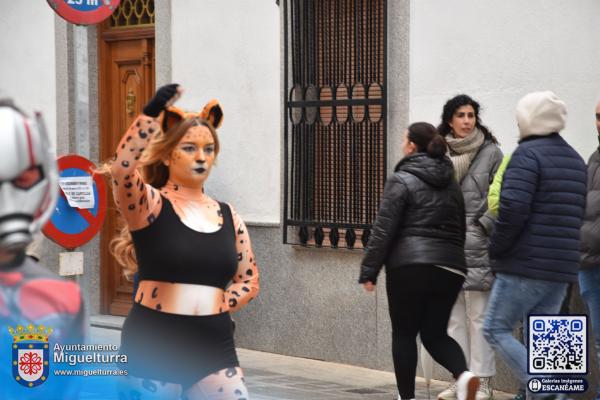 domingo piñata 2025-herederosloquilandia-Fuente imagen Area Comunicación Ayuntamiento de Miguelturra-009