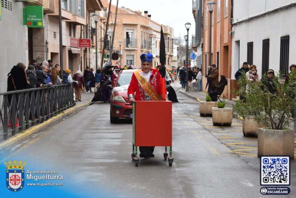 domingo piñata 2025-mascarasmayoresmiguelturra-Fuente imagen Area Comunicación Ayuntamiento de Miguelturra-001