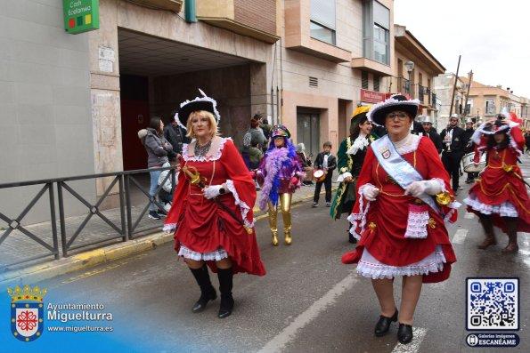 domingo piñata 2025-mascarasmayoresmiguelturra-Fuente imagen Area Comunicación Ayuntamiento de Miguelturra-012