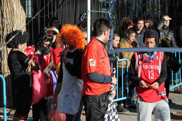 Voley enmascarado del Carnaval Miguelturra 2015-2015-02-13-fuente Area de Deportes - 03