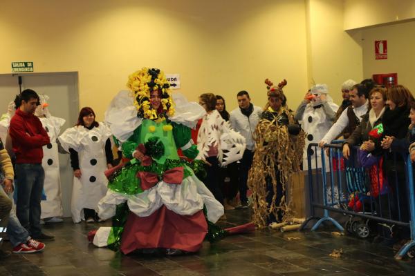 Concurso de Trajes Reciclados Carnaval 2015-fuente Area Comunicacion Municipal-061