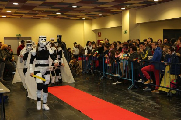 Concurso de Trajes Reciclados Carnaval 2015-fuente Area Comunicacion Municipal-086