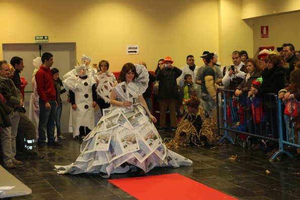 Concurso de Trajes Reciclados Carnaval 2015-fuente Area Comunicacion Municipal-106