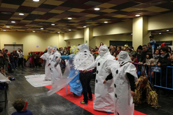 Concurso de Trajes Reciclados Carnaval 2015-fuente Area Comunicacion Municipal-123