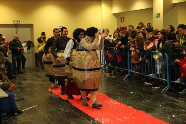 Concurso de Trajes Reciclados Carnaval 2015-fuente Area Comunicacion Municipal-132