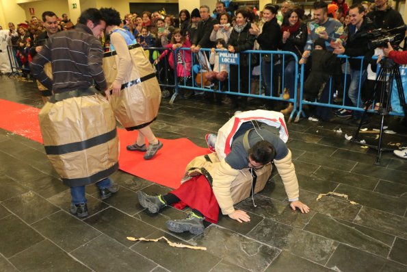 Concurso de Trajes Reciclados Carnaval 2015-fuente Area Comunicacion Municipal-139