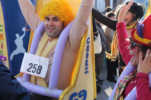 Carrera de Mascaras 2015-fuente Piedrasanta Martin Sicilia y Eduardo Zurita Rosales-300