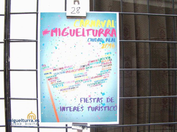 Exposicion obras presentadas certamen Cartel Carnaval 2016-2015-12-16-fuente www.miguelturra.es-039