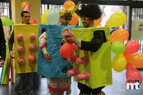 Concurso Trajes Reciclados Carnaval 2017-Fuente imagen Area Comunicacion Ayuntamiento Miguelturra-028