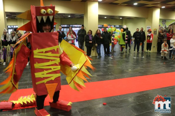 Concurso Trajes Reciclados Carnaval 2017-Fuente imagen Area Comunicacion Ayuntamiento Miguelturra-047