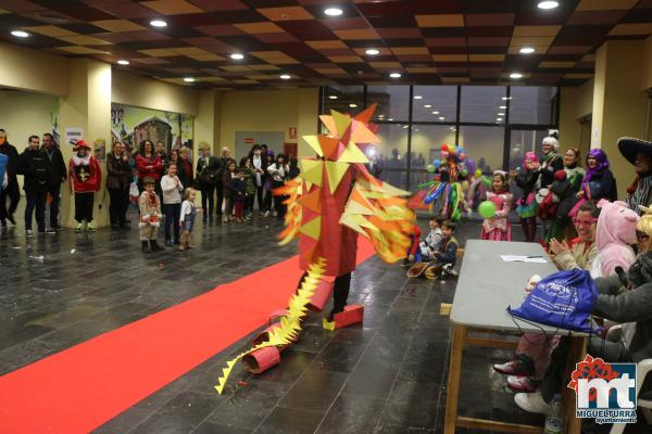 Concurso Trajes Reciclados Carnaval 2017-Fuente imagen Area Comunicacion Ayuntamiento Miguelturra-050