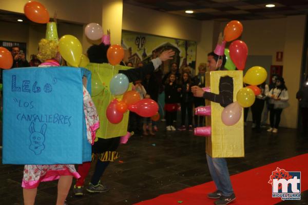 Concurso Trajes Reciclados Carnaval 2017-Fuente imagen Area Comunicacion Ayuntamiento Miguelturra-071